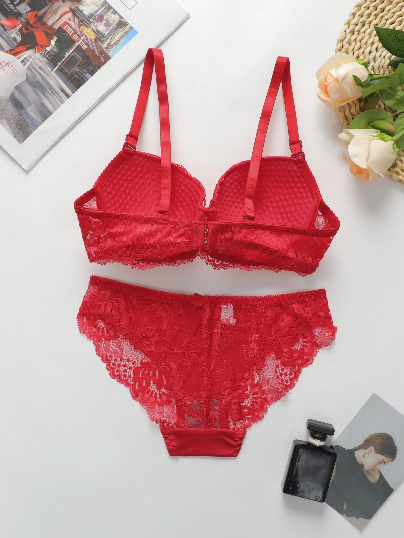 Floral Lace Underwire Lingerie Set