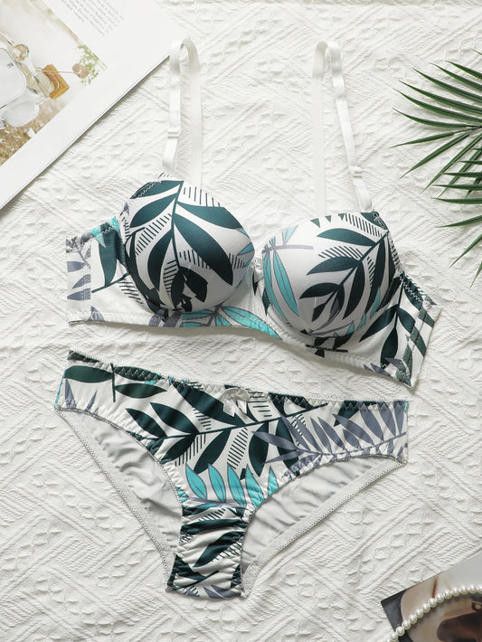 Plant Printed Underwire Lingerie Set