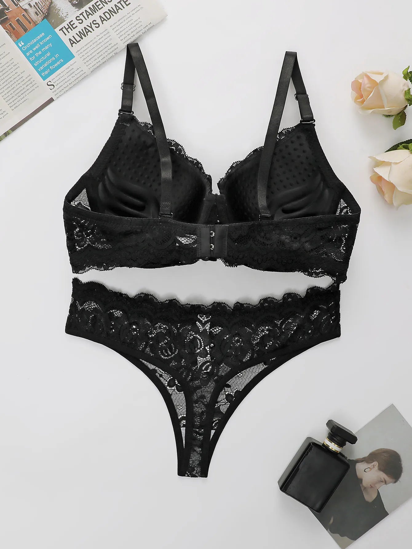 Black Lace Underwire Lingerie Set