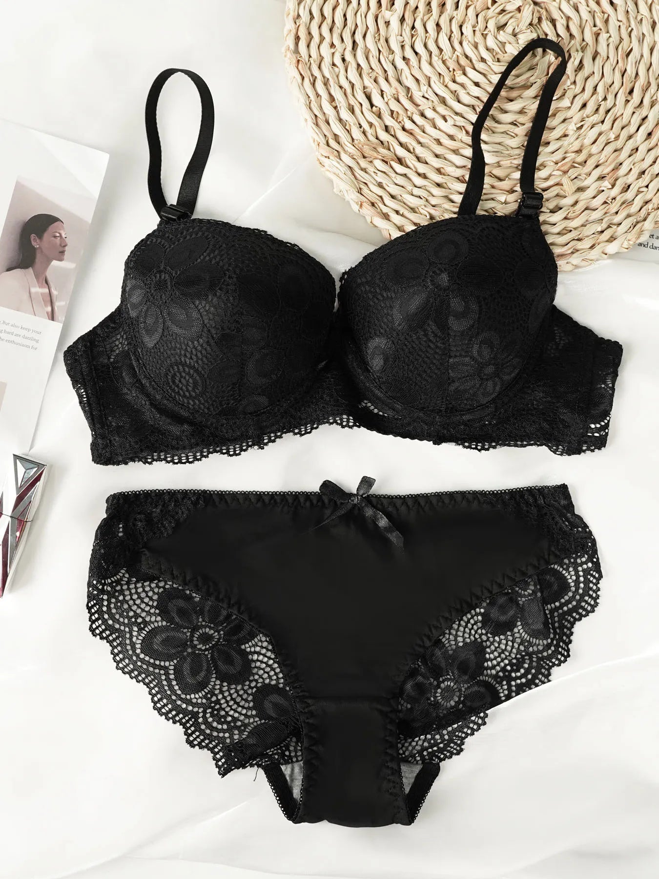 Floral Lace Underwire Lingerie Set