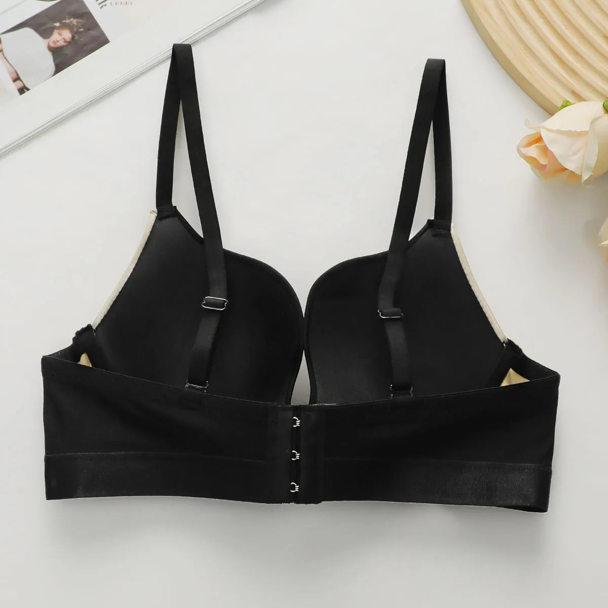 Deep V-neck Underwire Bra